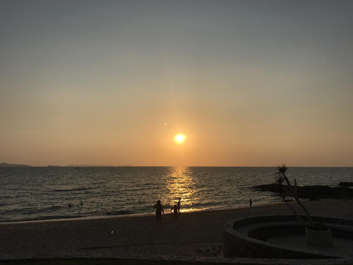 The Palm Wongamat Pattaya Lägenhet Exteriör bild